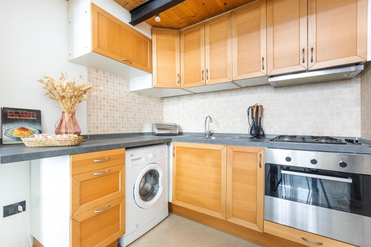 L'Appartamentino Holiday Home Lecce Bagian luar foto